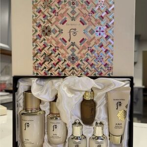 Whoo Bichup Self-Generating Anti-Aging Concentrate Set + Luxury Samples K-Beauty